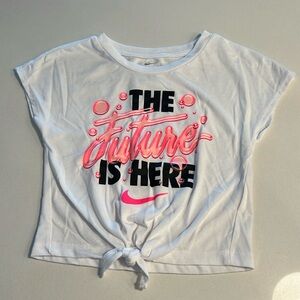 Nike tshirt size 6